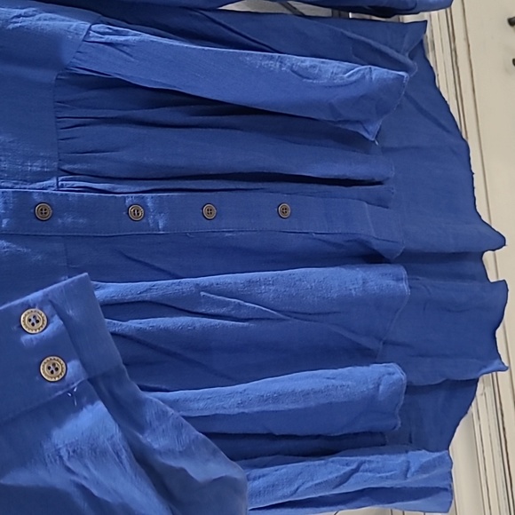 Umgee Blue Button-up High-Low Top - Picture 3 of 3